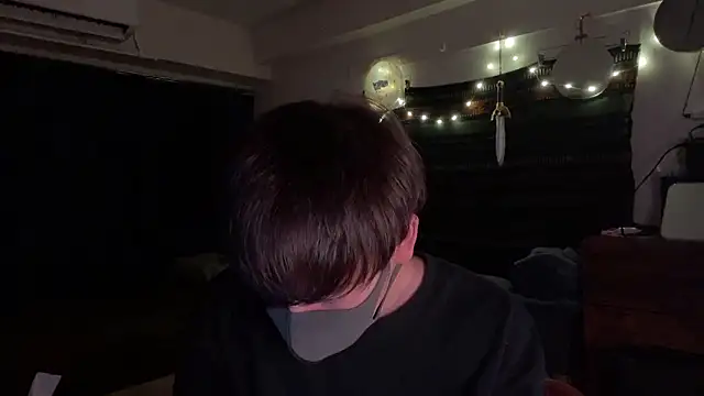 poketkuma online show from 11/23/25, 02:28