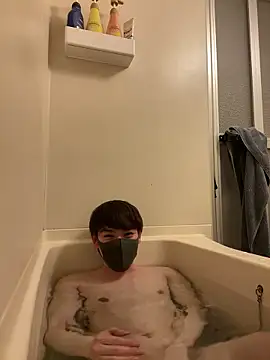 poketkuma online show from 12/17/25, 03:51