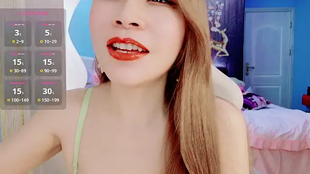 Snapshot of HU131452 chatting on 12/02/24, 08:11 HU131452 online show from 12/02/24, 08:11