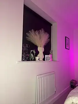 Arabellalee23 online show from 12/08/24, 09:08