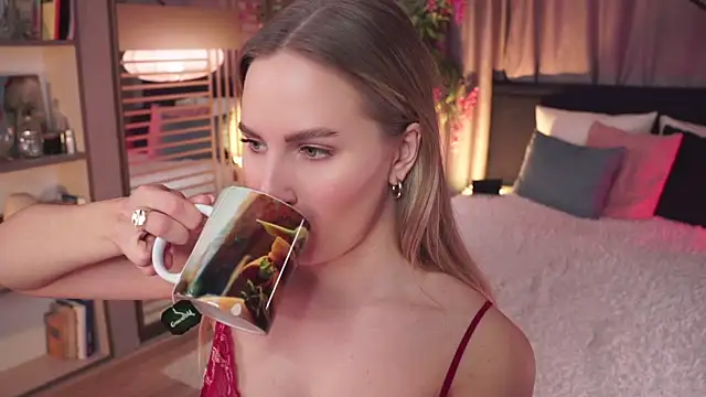 AnnLevine online show from 01/21/25, 06:11