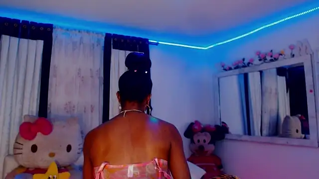 Snapshot of touchm_cockhard chatting on 01/28/25, 11:17 touchm cockhard online show from 01/28/25, 11:17