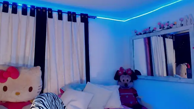 Snapshot of touchm_cockhard chatting on 03/13/25, 05:11 touchm cockhard online show from 03/13/25, 05:11