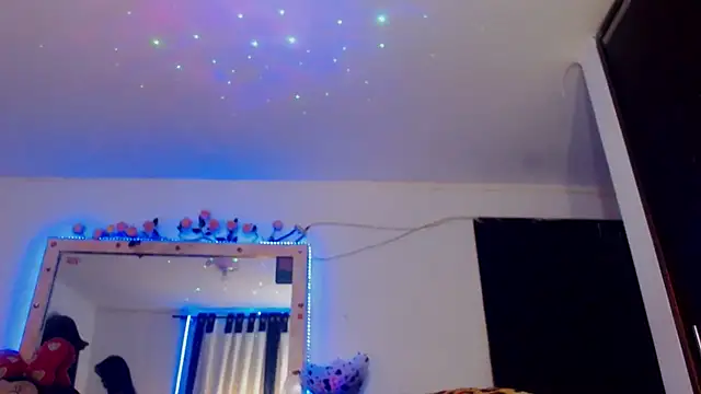 Snapshot of touchm_cockhard chatting on 09/14/25, 03:05 touchm cockhard online show from 09/14/25, 03:05