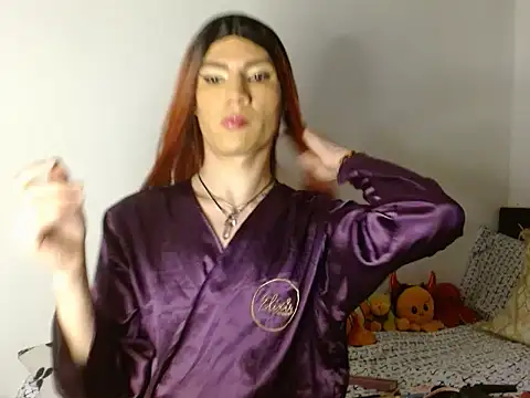 luna grans 777 online show from 01/12/25, 04:21