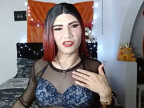 luna grans 777 online show from 11/13/25, 04:22