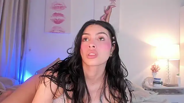 halseycox    online show from 05/14/26, 05:36