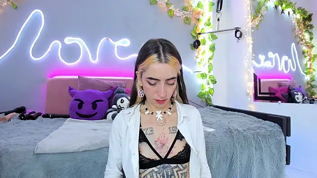 YouliteSllut2 online show from 02/21/25, 03:34