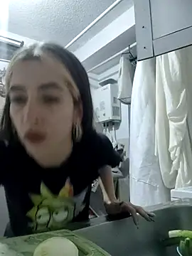 YouliteSllut2 online show from 03/07/25, 01:42