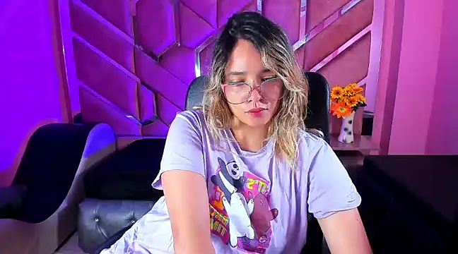 Olivia Fox69 online show from 03/11/25, 03:37