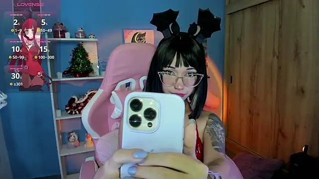 Artic love online show from 01/10/25, 05:47