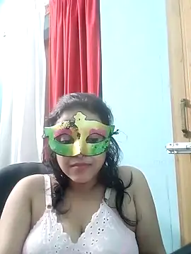 Snapshot of LOVERIAKOL chatting on 12/28/24, 11:52 LOVERIAKOL online show from 12/28/24, 11:52