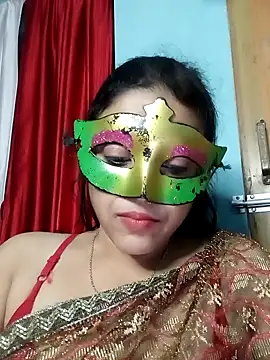 Snapshot of LOVERIAKOL chatting on 01/08/25, 05:26 LOVERIAKOL online show from 01/08/25, 05:26