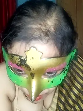 Snapshot of LOVERIAKOL chatting on 01/15/25, 04:54 LOVERIAKOL online show from 01/15/25, 04:54