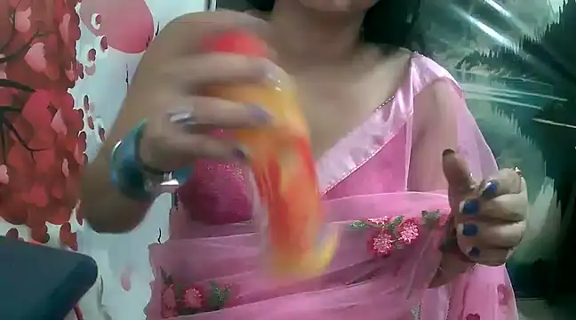 Snapshot of LOVERIAKOL chatting on 03/18/25, 05:10 LOVERIAKOL online show from 03/18/25, 05:10