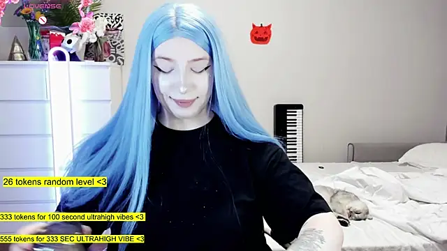 Snapshot of aya_katana chatting on 11/20/25, 01:44 aya katana online show from 11/20/25, 01:44