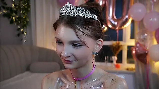 Snapshot of CindyGarrison chatting on 03/08/26, 02:04 CindyGarrison online show from 03/08/26, 02:04