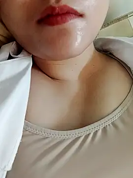 Snapshot of Sexyass13 chatting on 09/17/25, 04:58 Sexyass13 online show from 09/17/25, 04:58