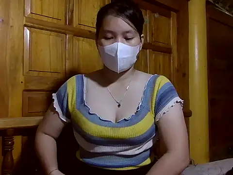 Snapshot of Sexyass13 chatting on 11/06/25, 12:22 Sexyass13 online show from 11/06/25, 12:22