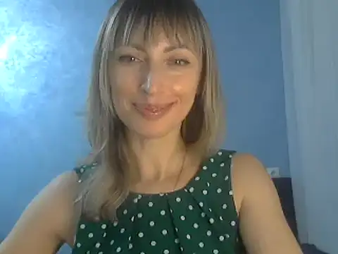 Snapshot of EffectMaya chatting on 01/24/25, 08:43 EffectMaya online show from 01/24/25, 08:43