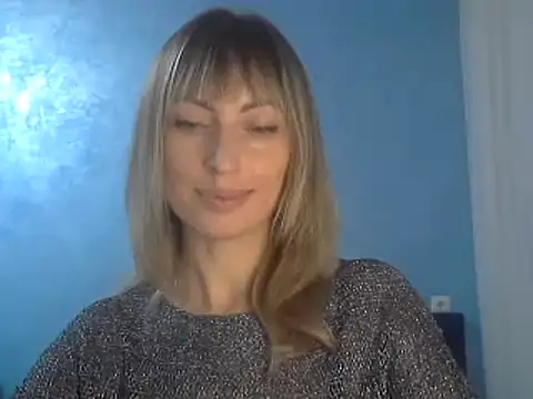 Snapshot of EffectMaya chatting on 01/30/25, 06:32 EffectMaya online show from 01/30/25, 06:32