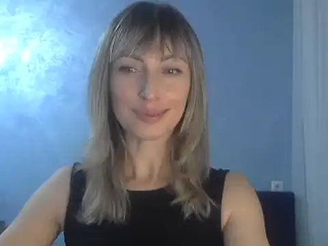 Snapshot of EffectMaya chatting on 02/03/25, 06:49 EffectMaya online show from 02/03/25, 06:49