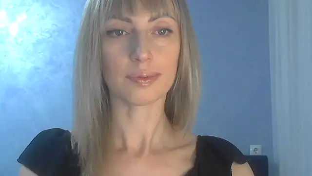 Snapshot of EffectMaya chatting on 02/27/25, 05:58 EffectMaya online show from 02/27/25, 05:58