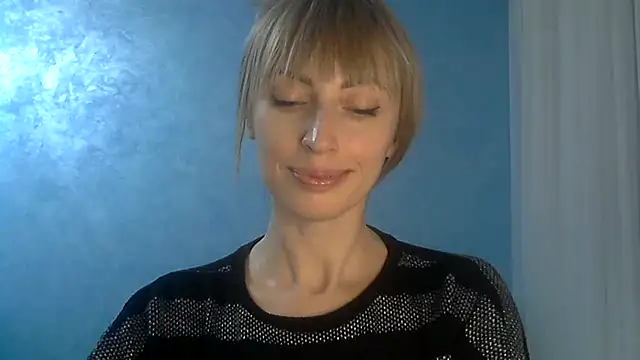 Snapshot of EffectMaya chatting on 03/06/25, 08:37 EffectMaya online show from 03/06/25, 08:37