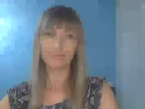 Snapshot of EffectMaya chatting on 09/22/25, 04:09 EffectMaya online show from 09/22/25, 04:09