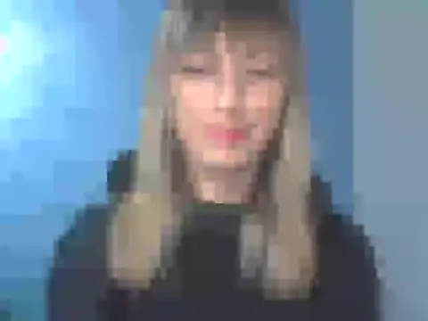 Snapshot of EffectMaya chatting on 10/05/25, 04:27 EffectMaya online show from 10/05/25, 04:27