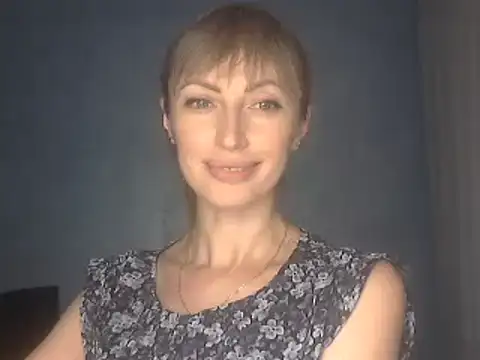 Snapshot of EffectMaya chatting on 12/03/25, 04:16 EffectMaya online show from 12/03/25, 04:16