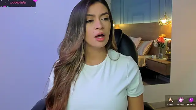 Victoria romanox online show from 01/22/25, 12:17