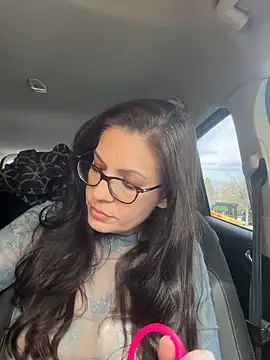 BeautifulMesss online show from 11/11/25, 04:18