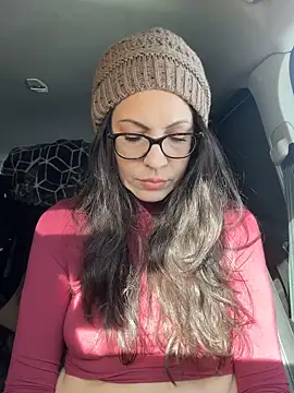 BeautifulMesss online show from 12/15/25, 04:22