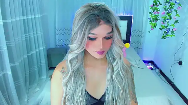 Snapshot of TaylorMon chatting on 04/08/26, 01:38 TaylorMon online show from 04/08/26, 01:38