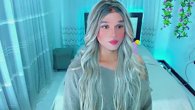 Snapshot of TaylorMon chatting on 04/08/26, 10:32 TaylorMon online show from 04/08/26, 10:32