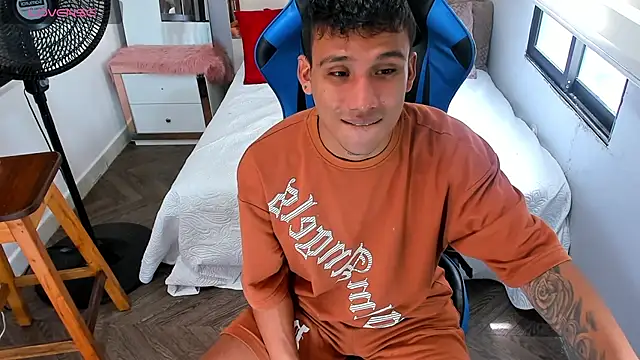 Backsex boy online show from 09/13/25, 03:45