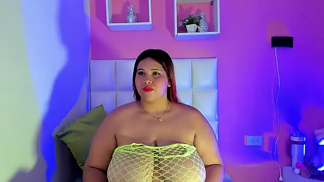 Alanna hot3 online show from 05/16/26, 02:38