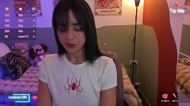 Snapshot of Gabitorres chatting on 09/15/25, 11:21 Gabitorres online show from 09/15/25, 11:21