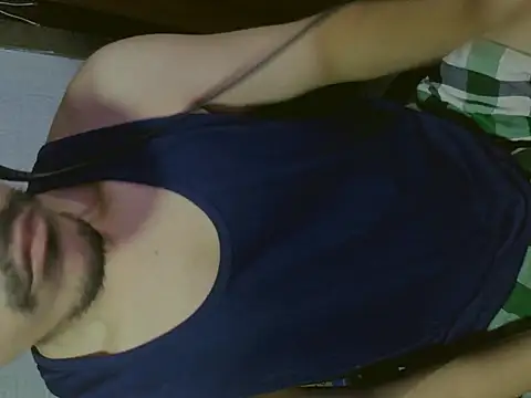 cloudyth1994 online show from 09/15/25, 04:29