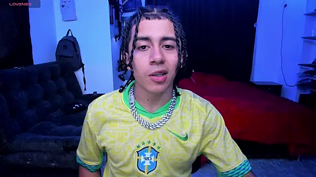 Snapshot of jokergc_2 chatting on 04/09/26, 02:33 jokergc 2 online show from 04/09/26, 02:33