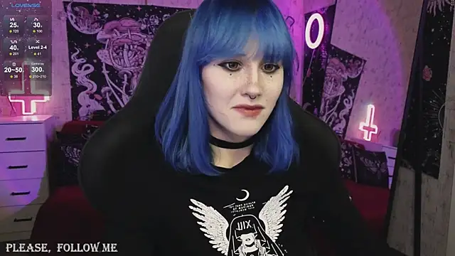 Snapshot of little_Elika chatting on 12/06/24, 09:57 little Elika online show from 12/06/24, 09:57