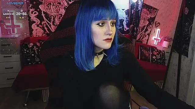 Snapshot of little_Elika chatting on 02/11/25, 08:42 little Elika online show from 02/11/25, 08:42