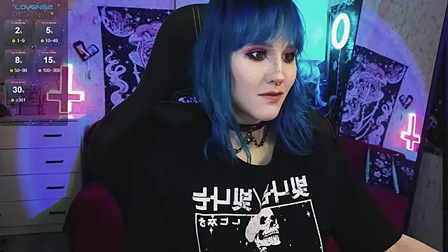 Snapshot of little_Elika chatting on 03/07/25, 09:17 little Elika online show from 03/07/25, 09:17