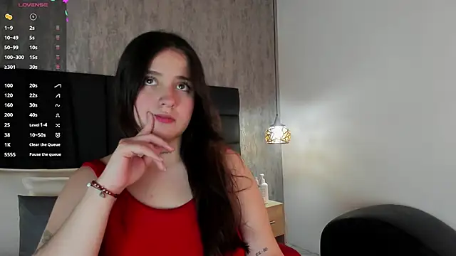 Sabrina Lennox online show from 02/05/25, 07:31