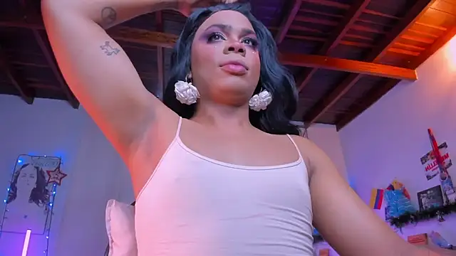 CuteRomi online show from 11/28/25, 07:00