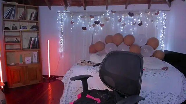 CuteRomi online show from 02/18/26, 01:56