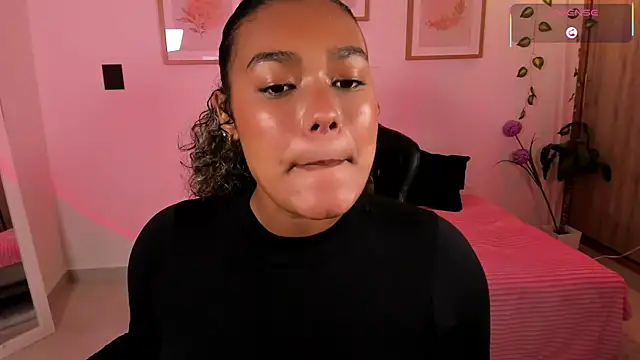 aleja montiel   online show from 03/27/26, 12:49