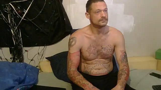 TheOneYouLove69 online show from 12/20/25, 09:00