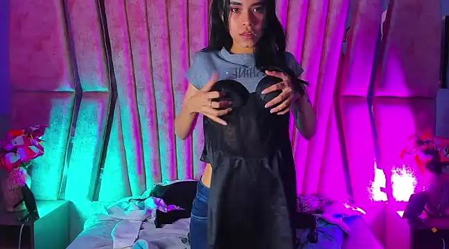 Jasmin Skinny online show from 03/06/25, 02:30